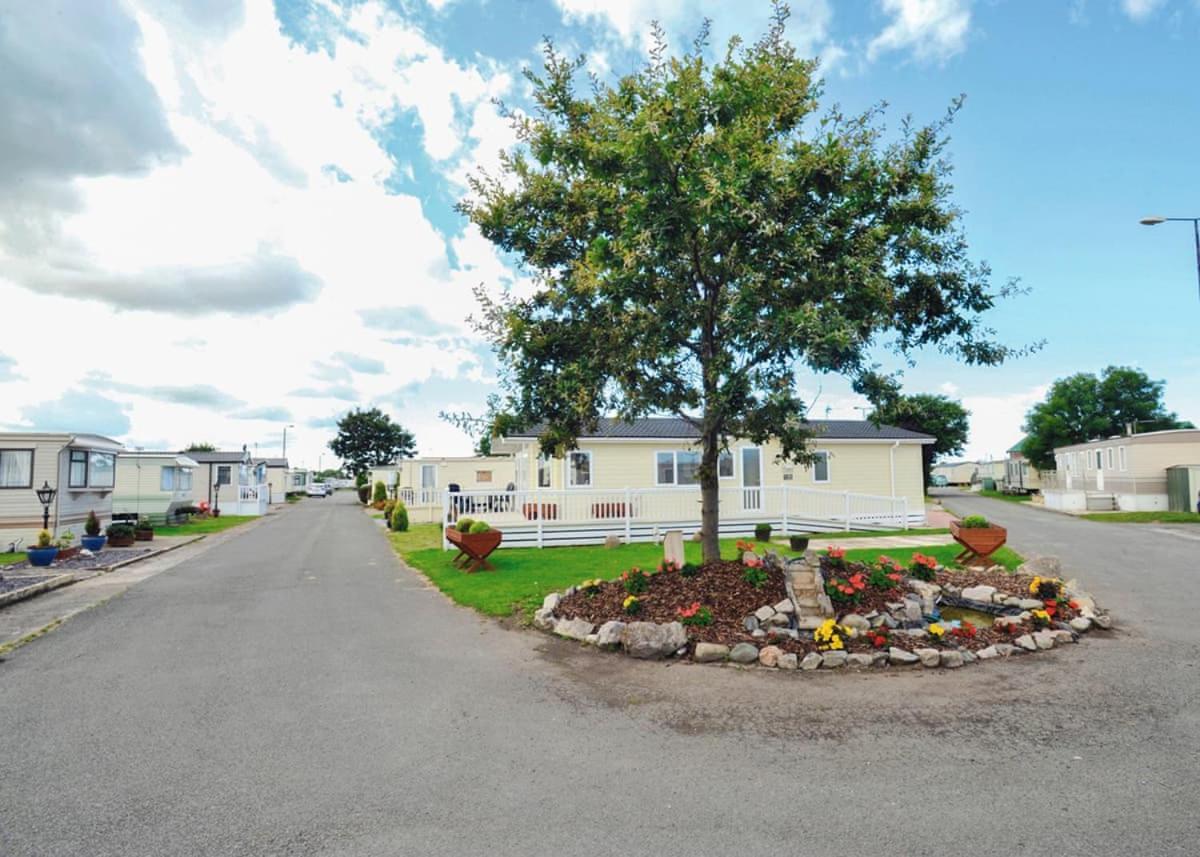 Robin Hood Rhyl Hotell Exteriör bild